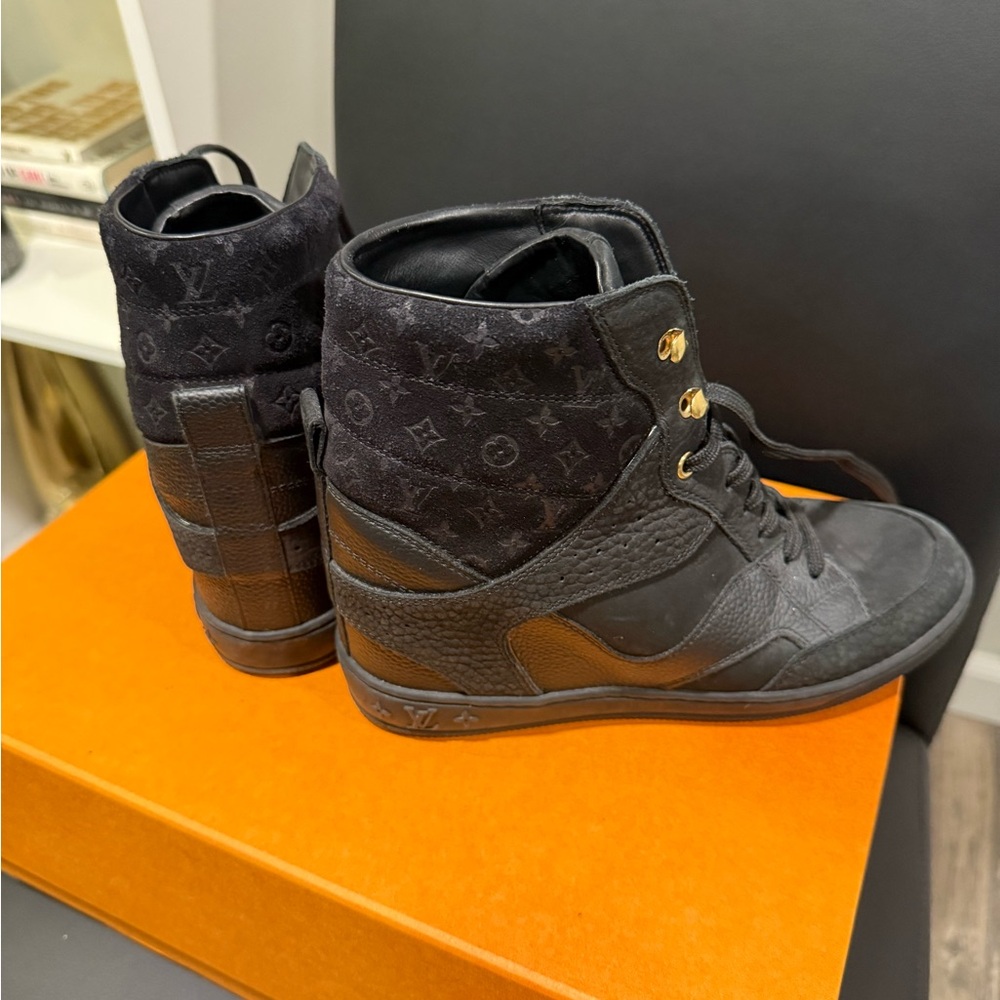 🔥24HR SALE🔥 Authentic Louis Vuitton WedgeBlack High-Top monogram Sneakers - Picture 8 of 13